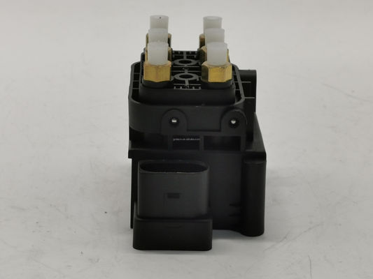 OE Standardowy blok zaworu zawieszenia powietrznego dla Audi Q7 4L 7P Porsche 955 958 Paramela 970