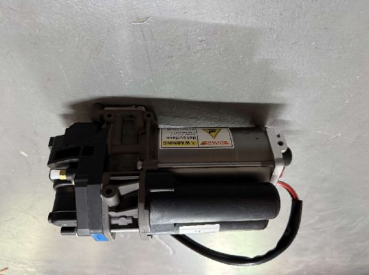 Audi Airmatic Suspension Pump 80A616005 40A616005E dla Audi Q5/Sportback 2017 - 2025